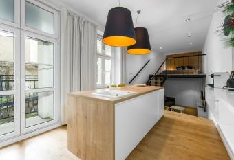 Wyj  tkowe Studio Garbary by DreamInn has Balcony rooms