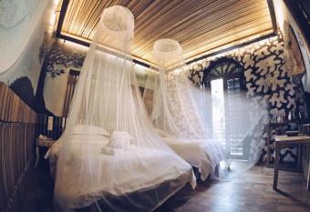 The Happy 8 Retreat @ Old Town Ipoh has Balcony rooms