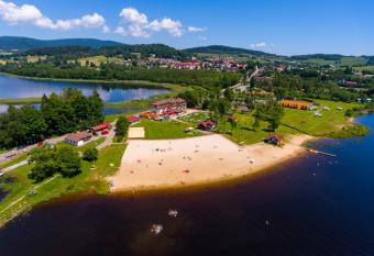 Hotel Na Pl    i has Balcony rooms