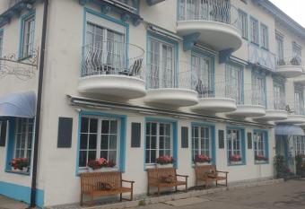 Strand Hotel Amelia has Balcony rooms