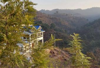 DM Farms Morni Hills Panchkula has Balcony rooms