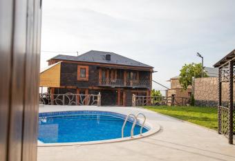 France House has Balcony rooms