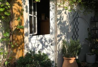 Le Moulin Neuf de Parenty has Balcony rooms