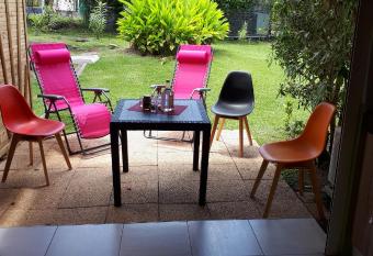 Studios Becassine et Tangara Domaine de Belfond St Anne allows 18 year olds to book a room