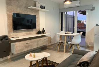 Dptos equipados Gaudard allows 18 year olds to book a room