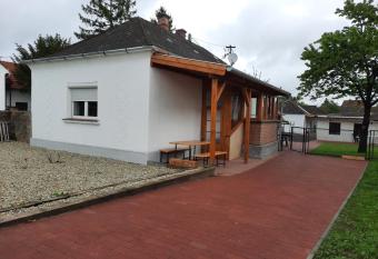 Linda Vend  gh  z has Balcony rooms