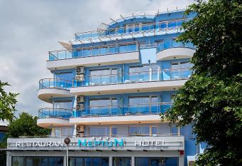 Neptun has Balcony rooms