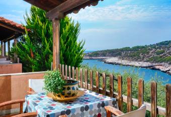 Giola Bungalows Sirines has Balcony rooms