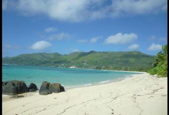 Royale Self Catering Apartments has Balcony rooms