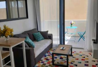 Le Cortenais allows 18 year olds to book a room