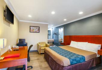 Econo Lodge San Bernardino I-215 has Smoking rooms