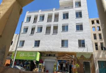 Moses Residence has Balcony rooms