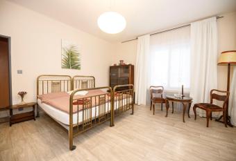 Libu  ina Villa has Balcony rooms