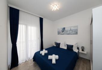 Apartman Kristal 4 has Balcony rooms