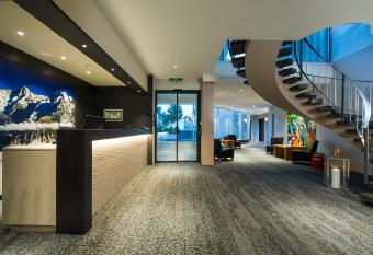 Hotel Belair allows 18 year olds to book a room