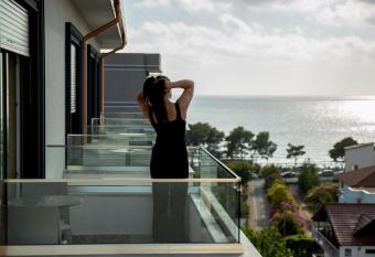 Rozafa Blu Hotel has Balcony rooms