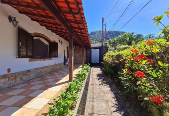 Big Beach Casa Temporada has Balcony rooms