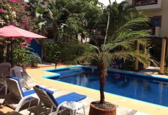 Hotel Palmeras has Balcony rooms