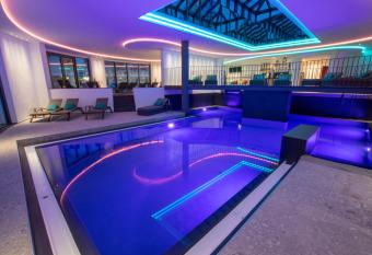 Hotel Herrmann allows 18 year olds to book a room