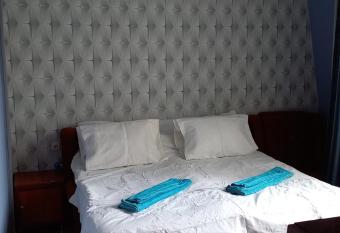 Batumi Apartment 2021 allows 18 year olds to book a room