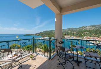 Eutopia Ave Surya has Balcony rooms