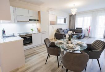 Central Residence has Balcony rooms