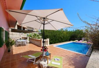 Casa Colasia has Balcony rooms