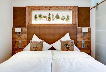 Landhotel Augustin has Balcony rooms