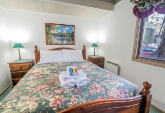 Crep de Mont allows 18 year olds to book a room