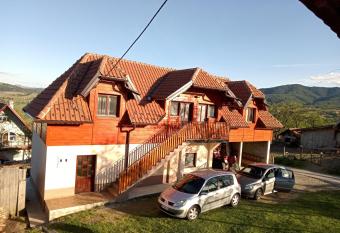 Apartmani Bane has Balcony rooms