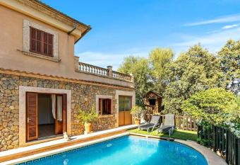 Son Monjo has Balcony rooms