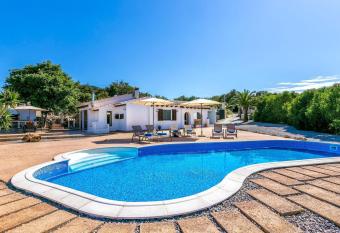 Finca Llonguet has Balcony rooms