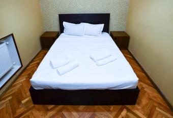 Shin has rooms with a private hot tub