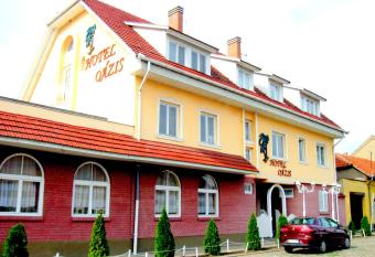 O  zis Hotel   tterem has Balcony rooms