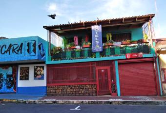 Hotel Trianon allows 18 year olds to book a room