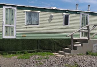                                         6                has Balcony rooms