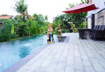 Royani Villa has Balcony rooms