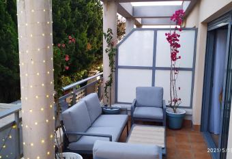 Adosado a 300m de la playa has Balcony rooms