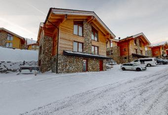 Apartment Indianne has Balcony rooms