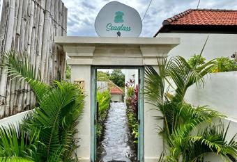 The Seaglass Villas Bingin allows 18 year olds to book a room