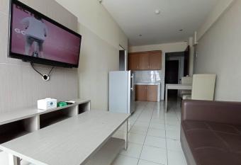 X-pressbedroom Mutiara-Bekasi has Balcony rooms
