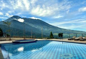 Alinson Sunset Hill has Balcony rooms