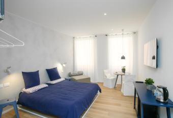 Bnb Ago e Filo allows 18 year olds to book a room