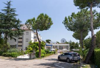 Hotel La Fonte has Balcony rooms