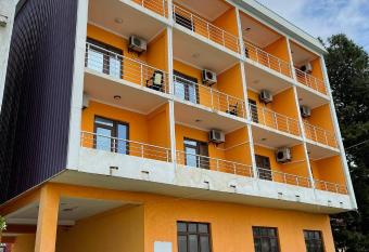 Sun Kissed has Balcony rooms