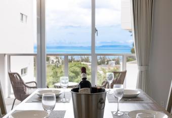 BBq                                                 TLA TDY                2    FORTUNA YAKA ACE has Balcony rooms