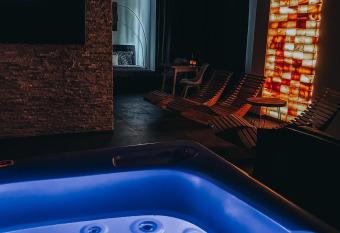 Wellness Ba  ka allows 18 year olds to book a room