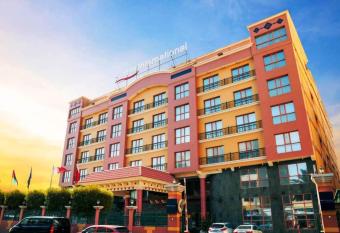 Swiss International Palace Hotel Manama allows 18 year olds to book a room