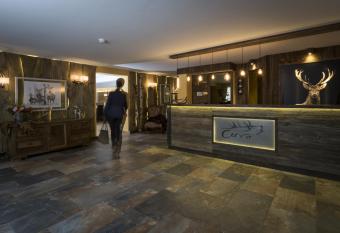 Hotel Cervo has Balcony rooms