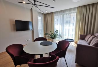 Brand new apartments Exclusive stay allows 18 year olds to book a room